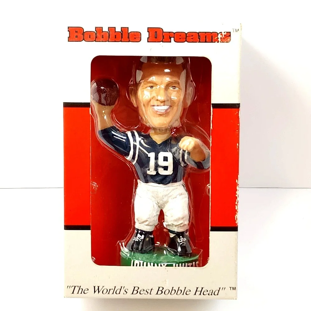 Vintage JOHNNY UNITAS Bobble Dreams NFL Collectible Bobble Head New in Box